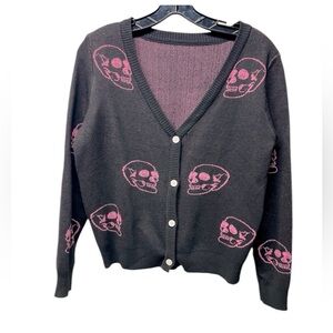 Romwe skull print black pink knit crop cardigan button front crop sweater small